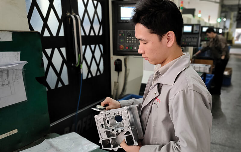 鑄件巡檢，定時(shí)送檢